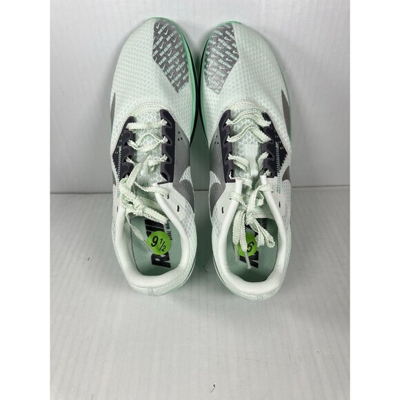 Athletic_Shoes